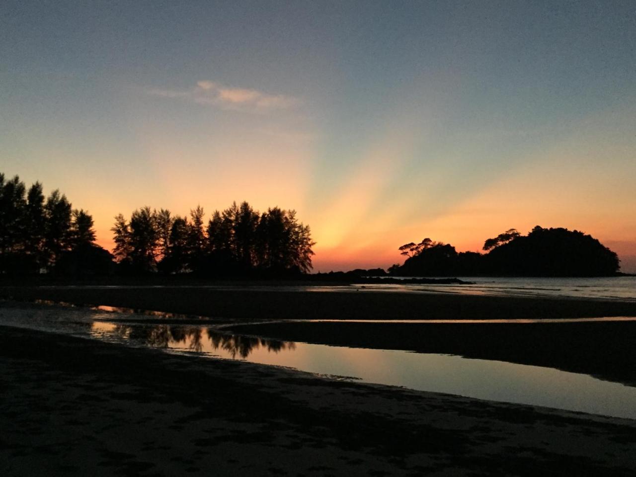 Sea Rounding 호텔 Ko Phra Thong 외부 사진